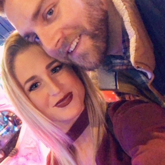 Meet your Posher, Morgan - Picture 2 of 3